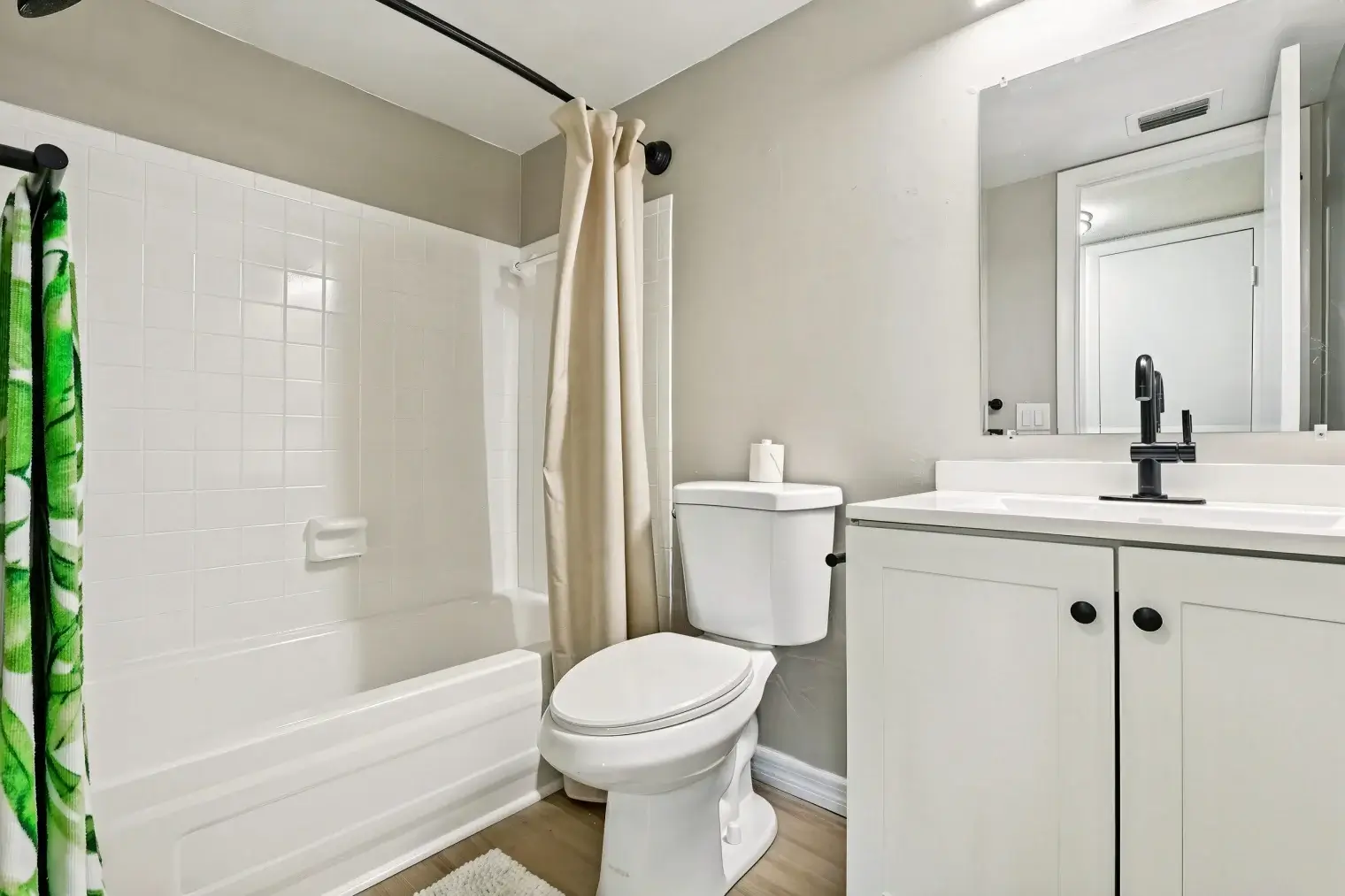 16 web or mls 3151 s babcock st unit 165