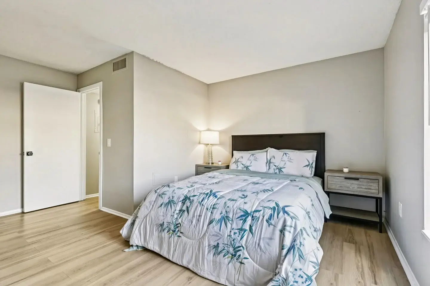 19 web or mls 3151 s babcock st unit 165 s2611 019