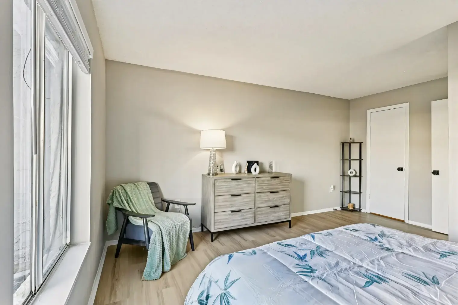 20 web or mls 3151 s babcock st unit 165 s2611 020