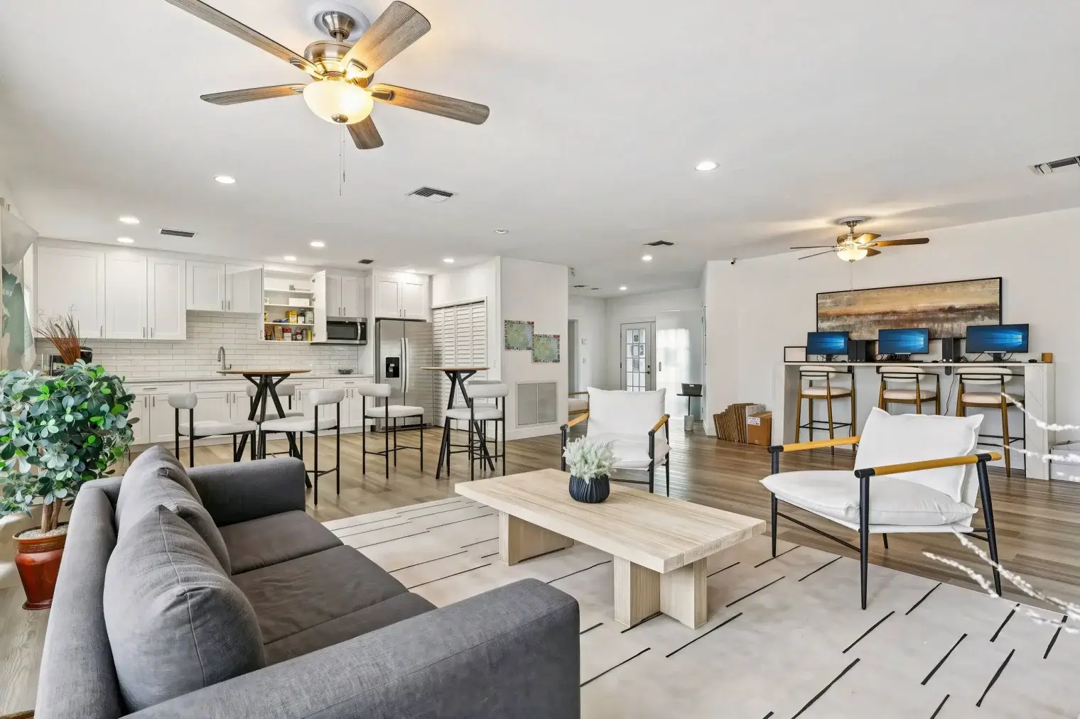 28 web or mls s babcock st 2611 905