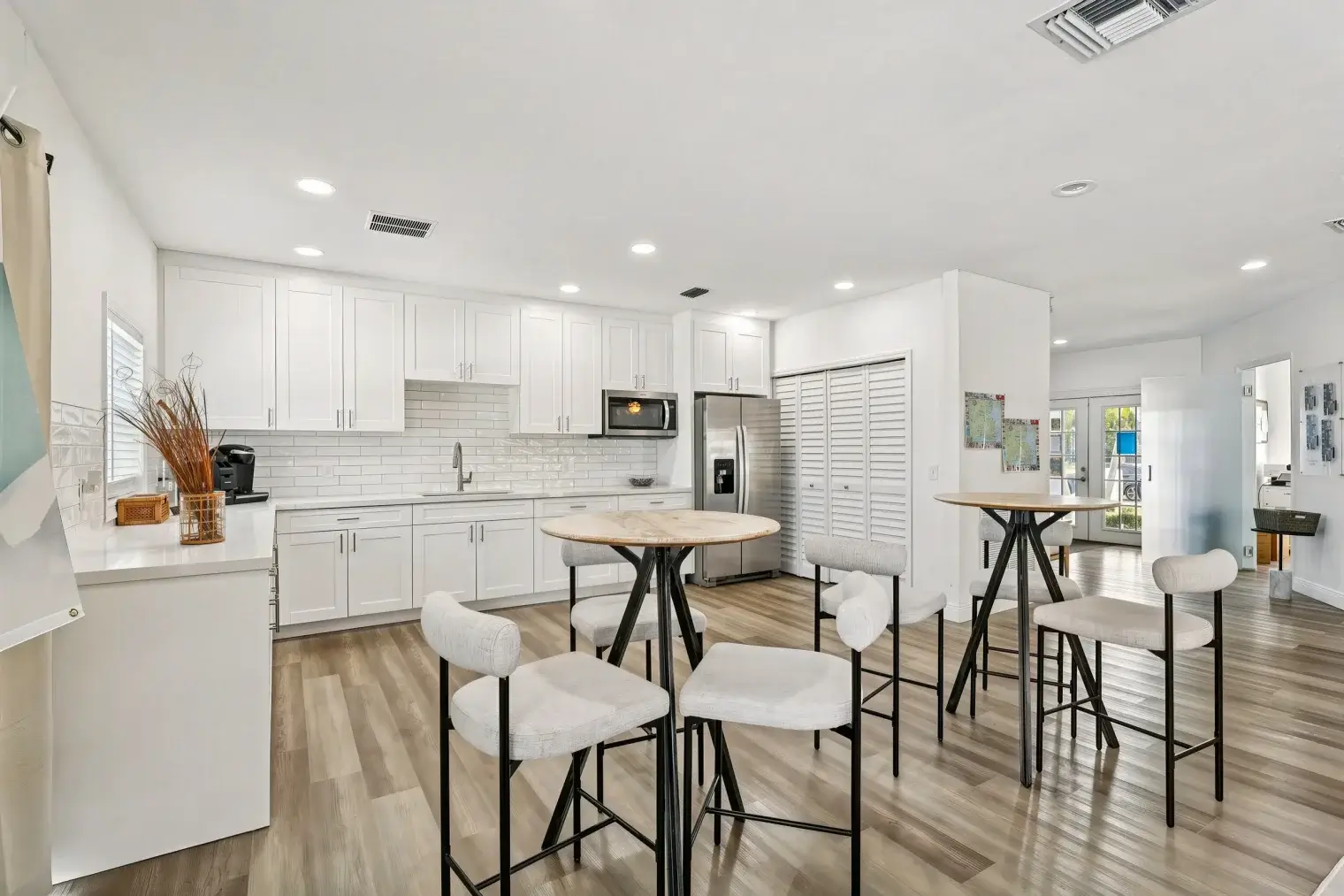 30 web or mls s babcock st 2611 907