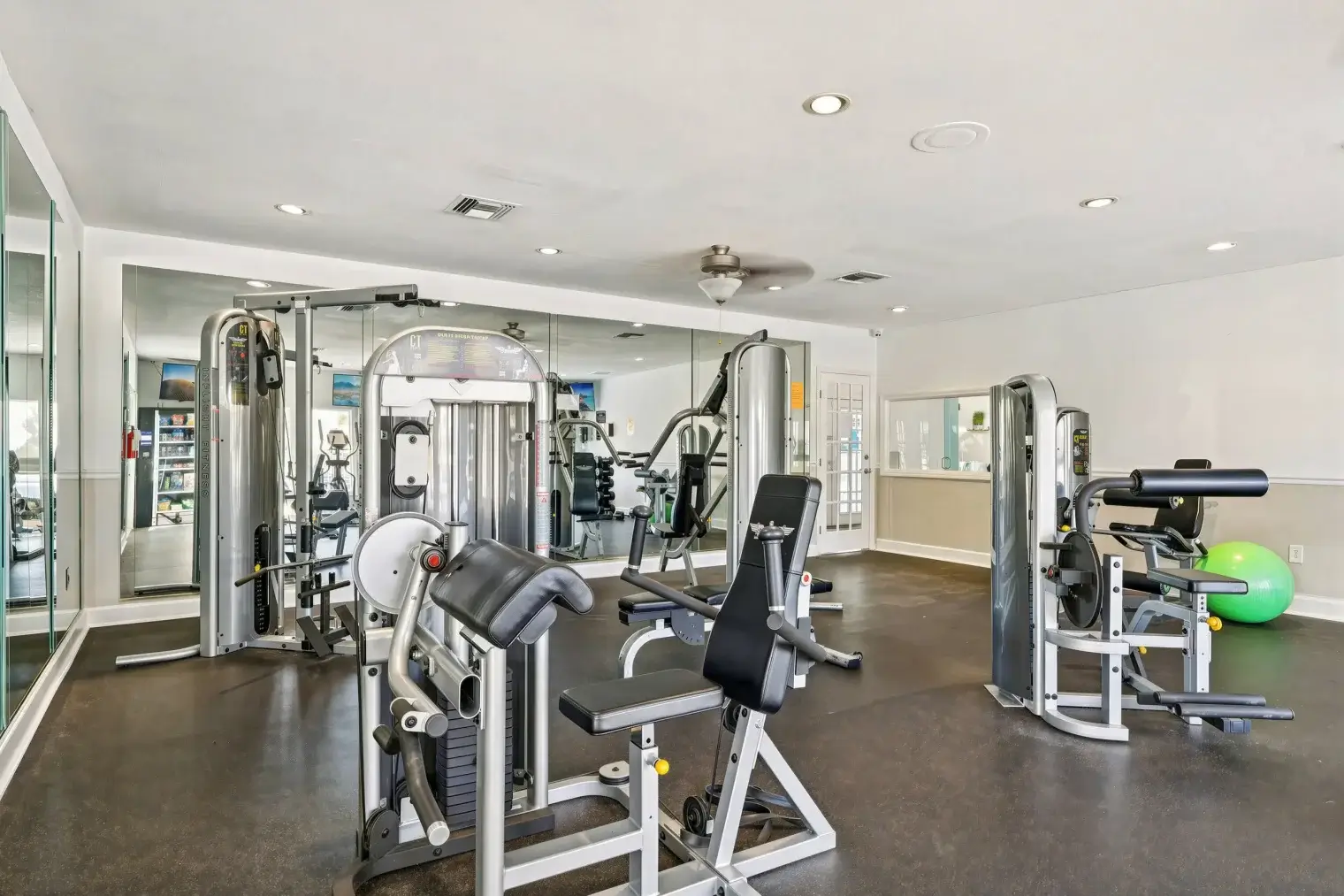 37 web or mls s babcock st 2611 914